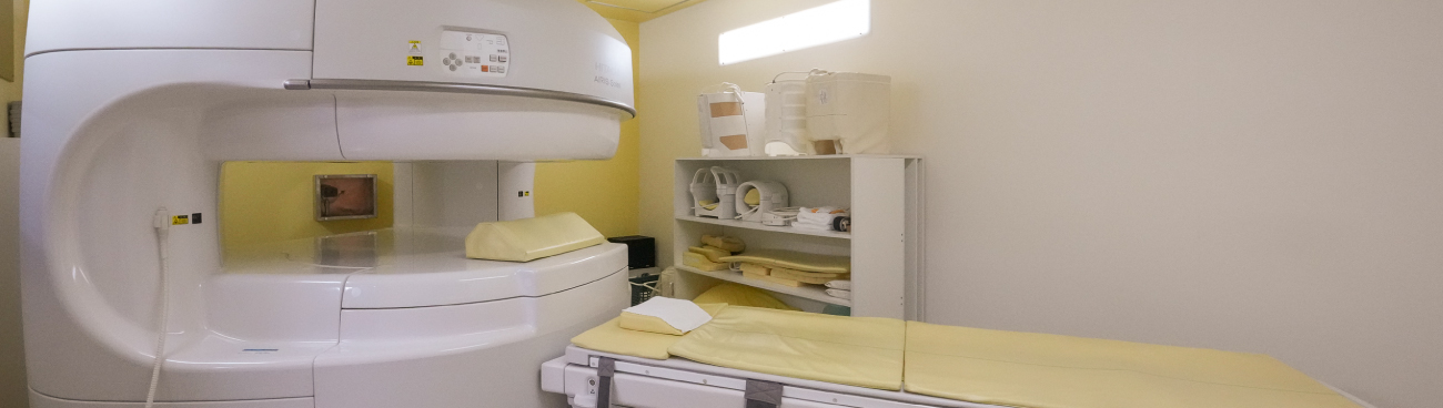 MRI検査装置イメージ